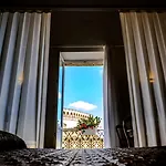 Del Sedile Ματέρα