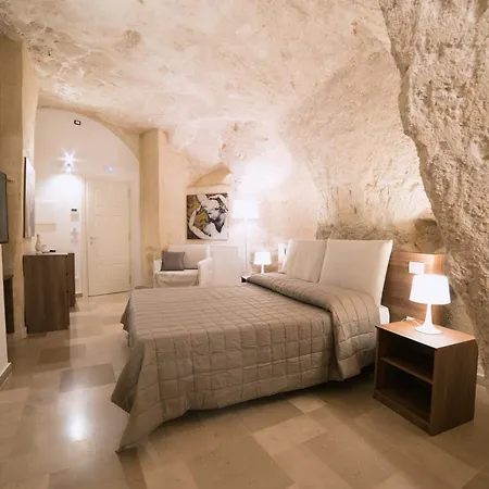 Del Sedile Matera