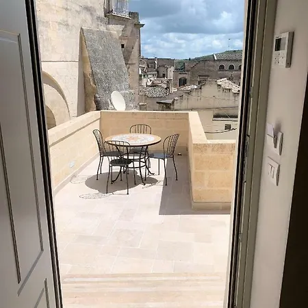 Del Sedile فندق ماتيرا